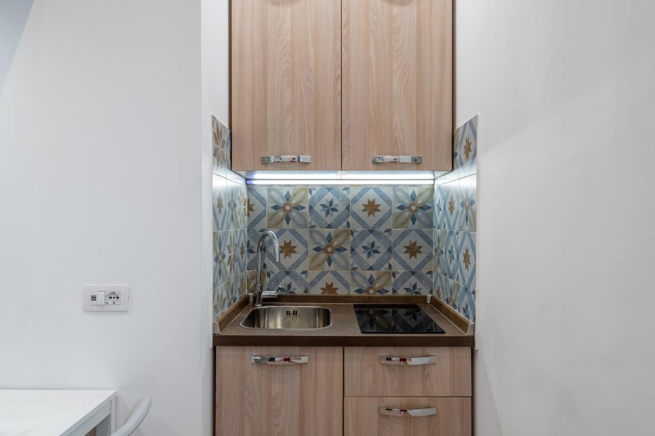 Isola - Studio Flat Mediolan Zewnętrze zdjęcie